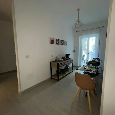 Anfra Bed & Breakfast 4*