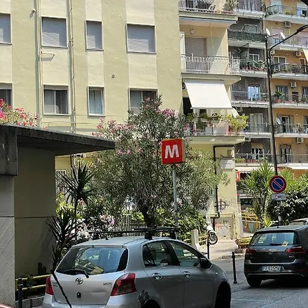 לינה וארוחת בוקר Anfra 4*